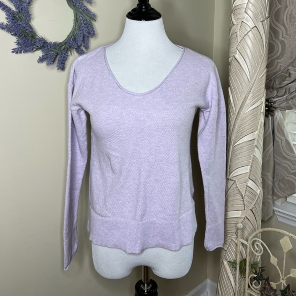 Gap knitted v neck purple long sleeve sweater B10-1